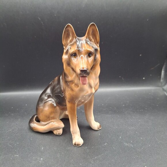 German Shepherd Porcelain Figurine 4.5" Hand-Painted Collectible Dog Statue A720 - Picture 1 of 7